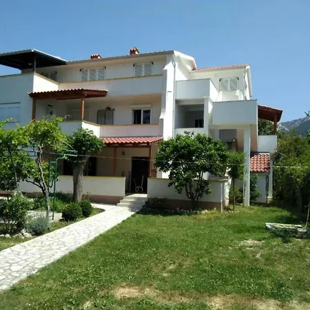Appartamento Two Bedroom With Terrace A3 Rab Town